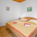 Beautiful Apartment In Porec With Wifi